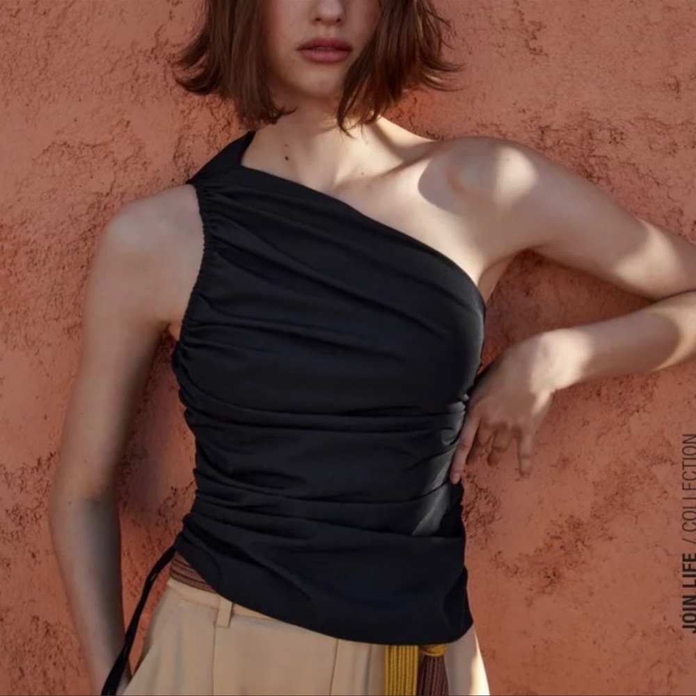 NWT Zara Ruched One Shoulder Top XS